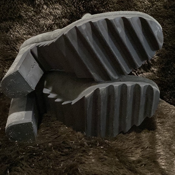 Grey Booties 👢 - Picture 9 of 9